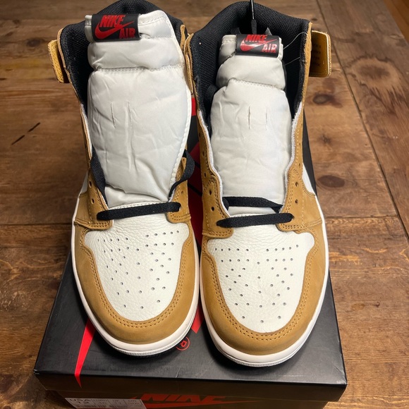 Air Jordan 1 Retro High OG “Rookie of the Year”Brand New in Box size 12 - Picture 2 of 10